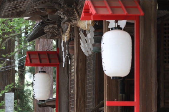 1. 熊野神社拝殿